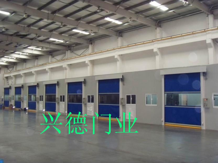 說說防塵門，防塵門由興德門業(yè)快速門防塵的專用門
