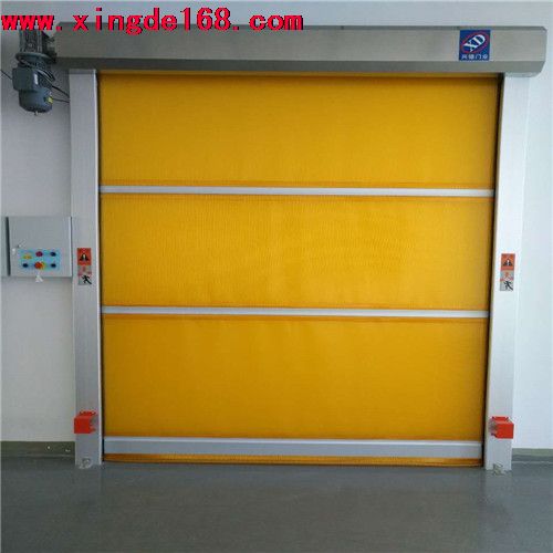 佛山高速卷簾門廠家教高檔小區(qū)選購停車系統(tǒng)