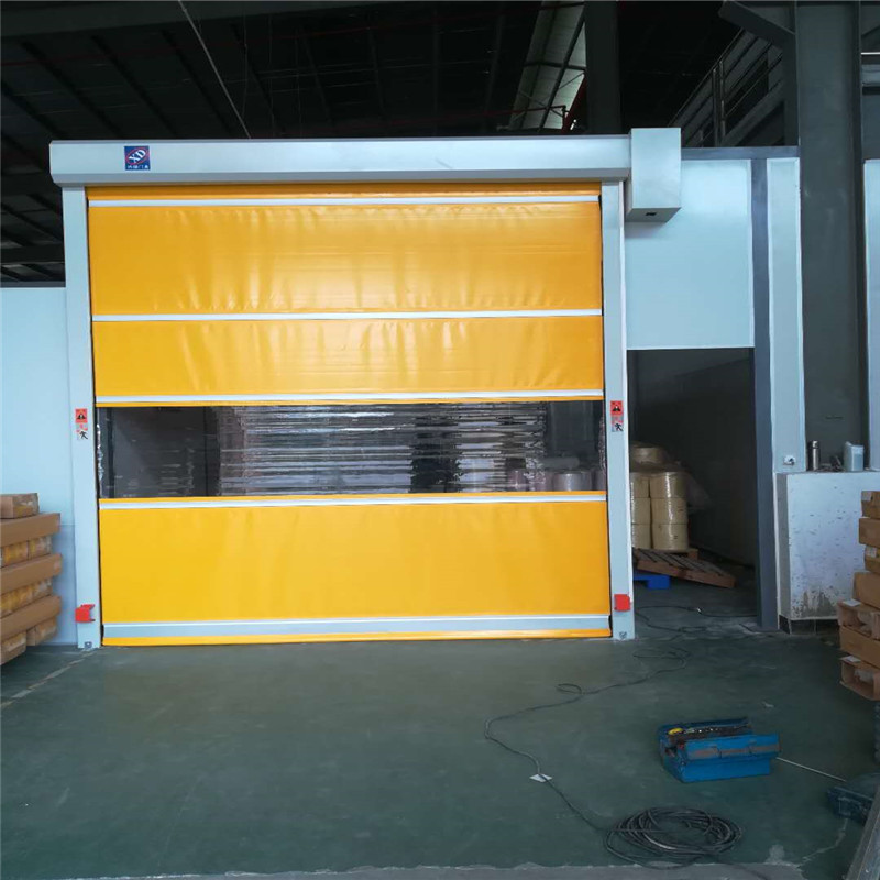 測(cè)量佛山透明快速門洞，還需要附留減尺尺寸嗎？